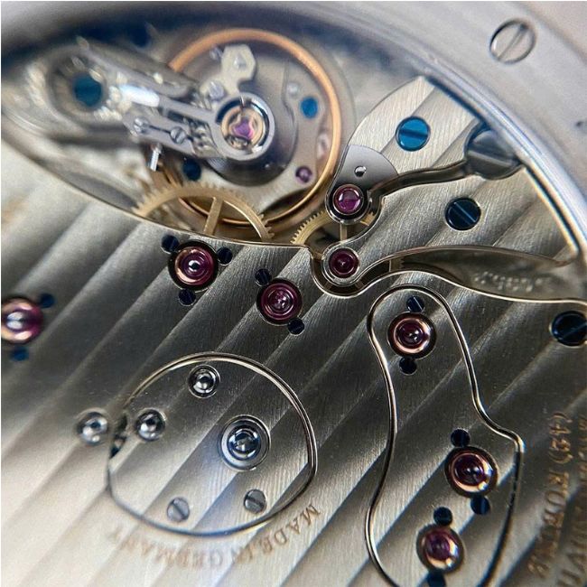 A. Lange & Söhne Grand Lange 1 Moon Phase _Lumen_ 117.035 7 A. Lange & Söhne Grand Lange 1 Moon Phase _Lumen_ 117.035 7