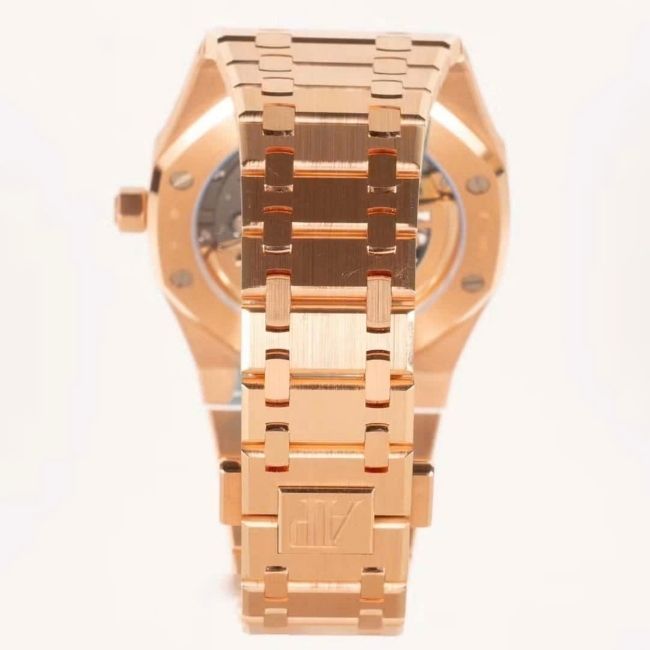 Audemars Piguet Royal Oak _Jumbo_ Extra-Thin Openworked 50th Anniversary 7 Audemars Piguet Royal Oak _Jumbo_ Extra-Thin Openworked 50th Anniversary 7