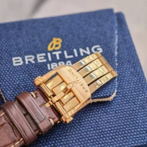 Breitling Navitimer RB0139 Vàng hồng 18k 2