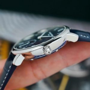 FC705 trăng sao 42mm Blue Dial 3