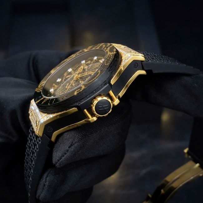 Hublot Big Bang Broderie _Sugar Skull_ Yellow Gold Diamonds Limited Edition 200 4 Hublot Big Bang Broderie _Sugar Skull_ Yellow Gold Diamonds Limited Edition 200 4