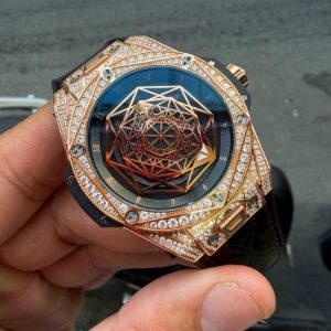 Hublot Big Bang Sang Blue King Gold Full Diamond 3