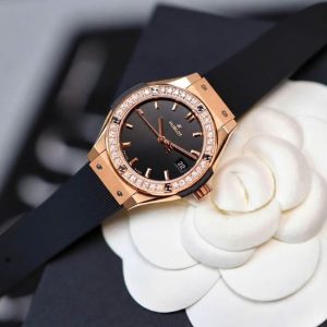 Hublot Classic King Gold Diamonds 29mm 1