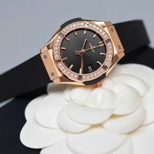 Hublot Classic King Gold Diamonds 29mm 2