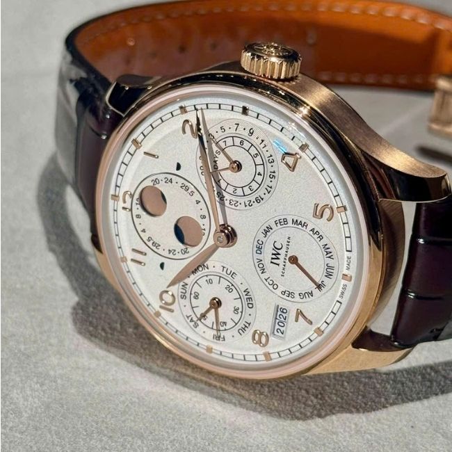 IWC Portugieser Prepetual Calendar 44mm IW503701 4 IWC Portugieser Prepetual Calendar 44mm IW503701 4