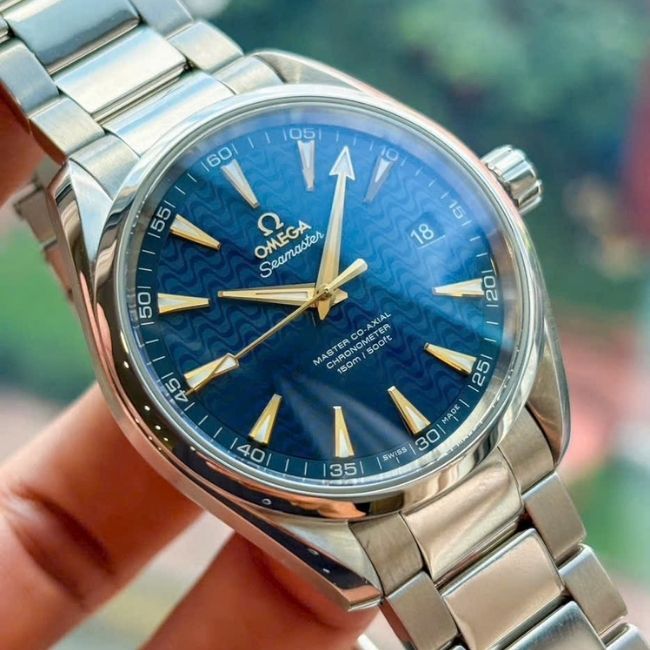 Omega Aqua Terra Blue Master 41.5mm - kim cọc vàng 18k 2 Omega Aqua Terra Blue Master 41.5mm - kim cọc vàng 18k 2