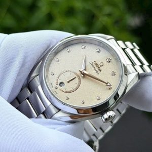 Omega Aqua Terra Dial vân cát Diamond 1