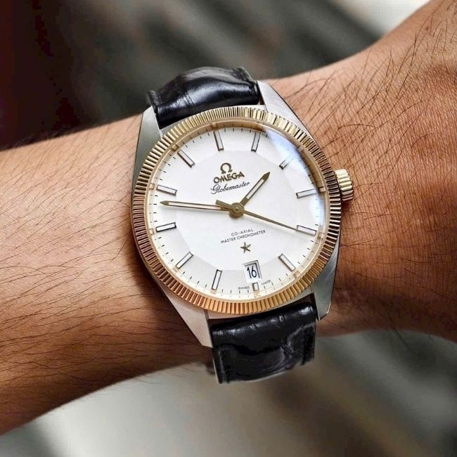 Omega Constellation Globemaster Co-Axial Master Chronometer Demi vàng 18k 2 Omega Constellation Globemaster Co-Axial Master Chronometer Demi vàng 18k 2
