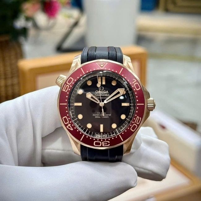Omega Seamaster Diver 18k 210.92.42.20.01.003 1 Omega Seamaster Diver 18k 210.92.42.20.01.003 1