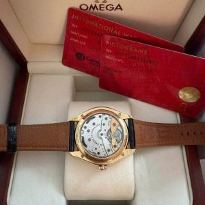 Omega Trésor vàng hồng 18k - cót tay 3