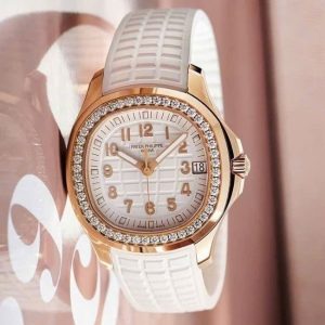 Patek Philippe 5268 Aquanaut Luce 38.8mm 7