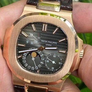 Patek Philippe Nautilus 5712R Moon Phases Rose Gold 18k 5