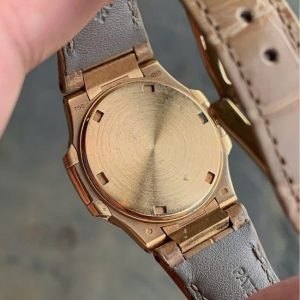 Patek Philippe Nautilus 7010R Rose Gold Kim cương 2