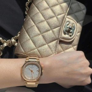 Patek Philippe Nautilus 7010R Rose Gold Kim cương 6