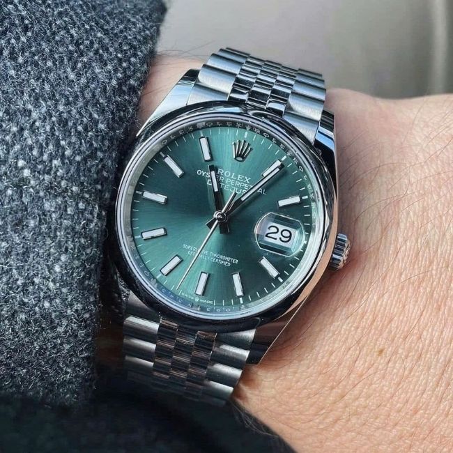 Rolex 126200 lên niềng kim cương - Xanh mint 1 Rolex 126200 lên niềng kim cương - Xanh mint 1