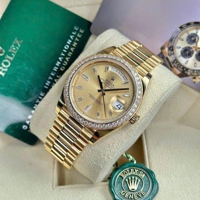 Rolex 228348RBR Dial Champagne Diamond zin hã 1ng Rolex 228348RBR Dial Champagne Diamond zin hã 1ng