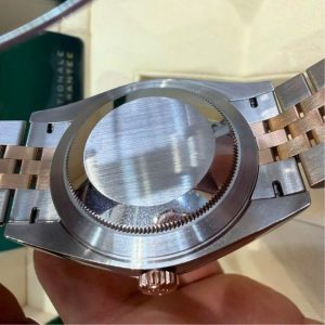 Rolex Datejust 126331 Chocolate 41mm Jubilee 4