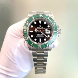 Rolex Sub Date Starbuck Black 126610 1