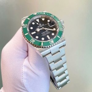 Rolex Sub Date Starbuck Black 126610 2