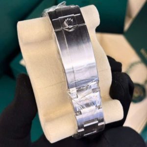 Rolex Sub nodate 41mm 124060LN Black Dial 3