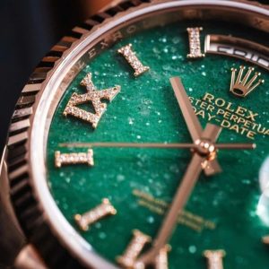 Rolex daydate 36mm 128235 aventurine green 5