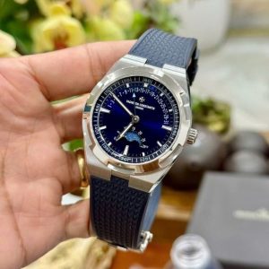 Vacheron Constantin Overseas Moon Phase 4000V 1